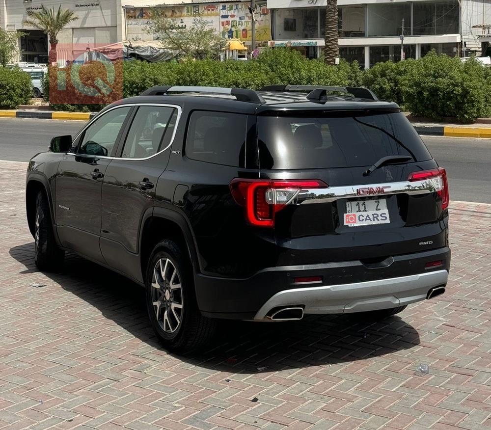 GMC Acadia